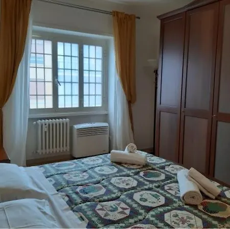 Tiberishouse 아파트